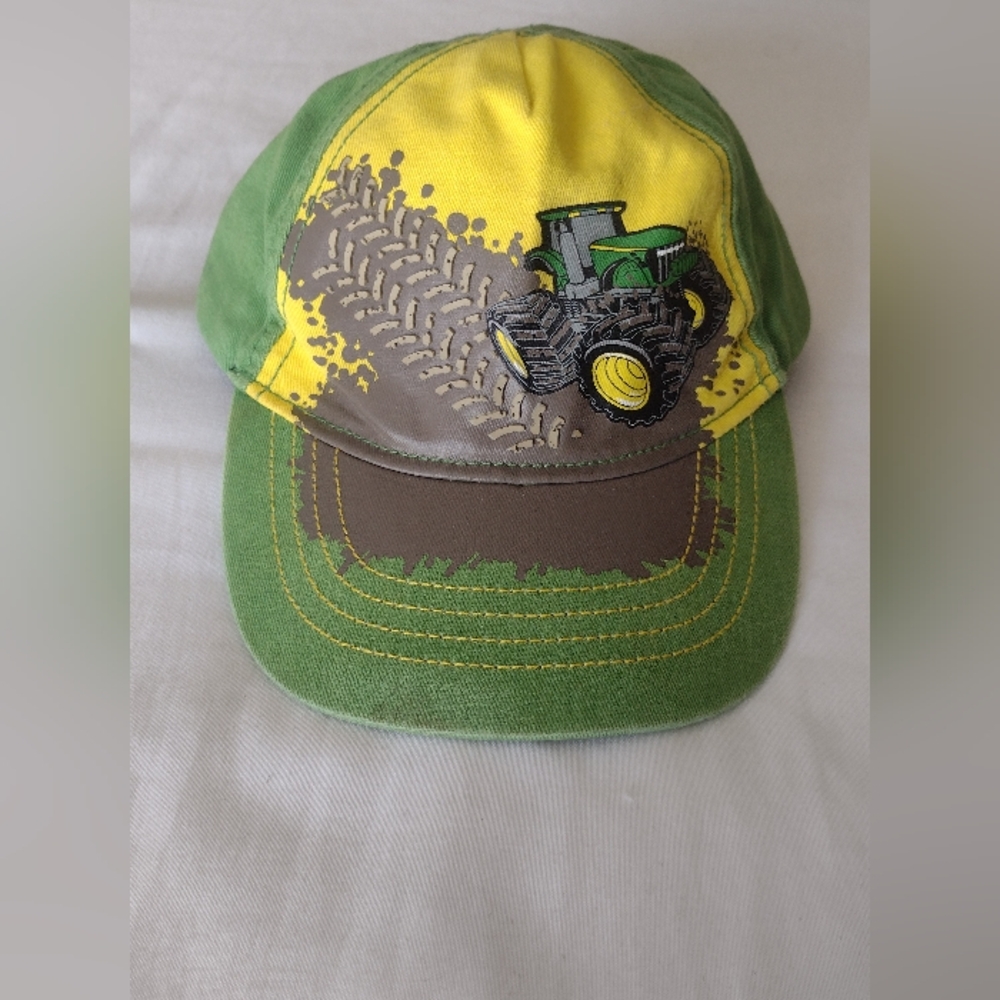 John Deere Green and Yellow Tractor Hat, Toddler/Youth One Size Mud Cap, Unisex